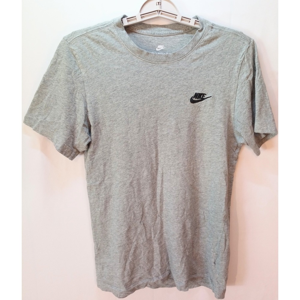 The Nike Tee T-Shirt, Women's XS Tee